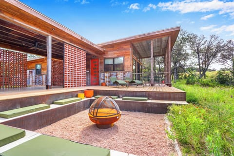 Custom sunk in firepit area