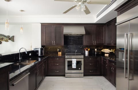 Fully stocked kitchen