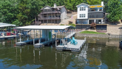 Water toys, dock in No wake cove