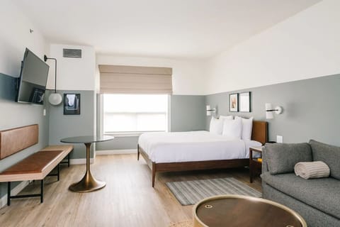 Unit with King size bed