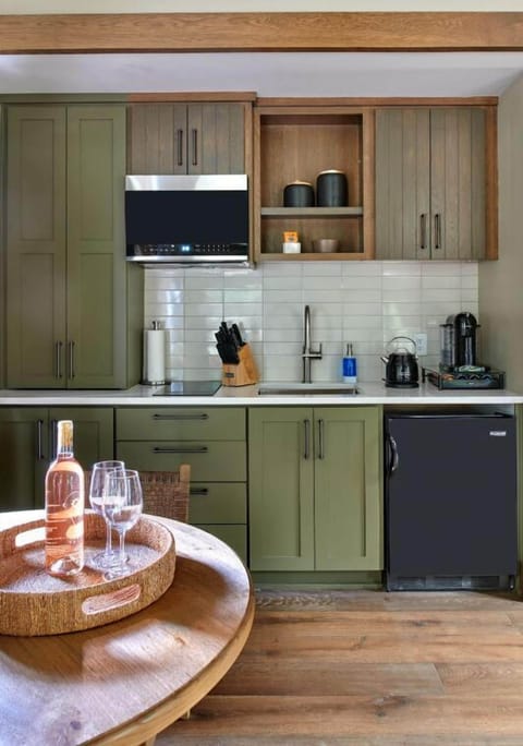 Fully equipped kitchenette – perfect for preparing meals during your stay.