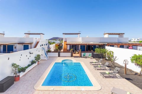 Villa Arisen image