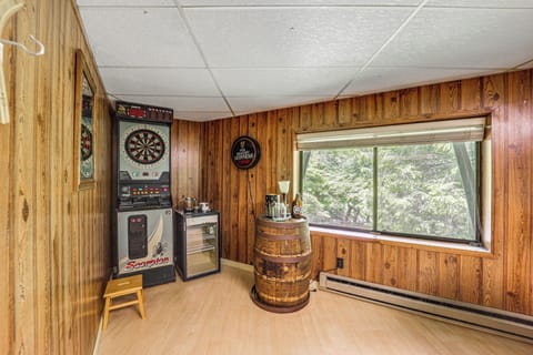 Bar Area | 1st Floor | Electronic Dartboard | Mini Fridge | Seating