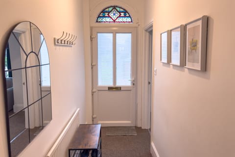 Entrance / Lobby