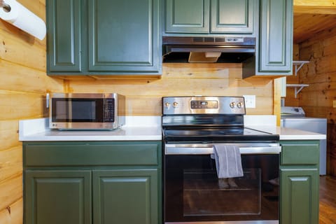 A fully equipped kitchen so meals at home are a breeze.