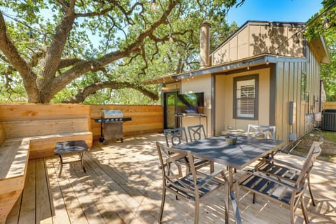 Bryan Vacation Rental | 3BR | 2BA | 1,512 Sq Ft | Stairs Required