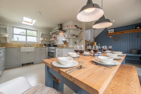 Ground floor: Open plan kitchen and dining area