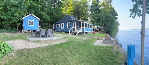 View of the cottage plus bunk house 