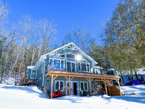 Cedar Cove Cottage in Winter