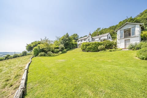 Nash Cottage, Marshwood, Bridport: The large lawned area and beautiful landscaped garden are a delight