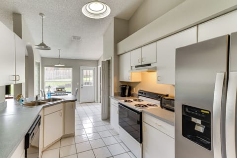 Kitchen | Keurig Coffee Maker | Cooking Basics