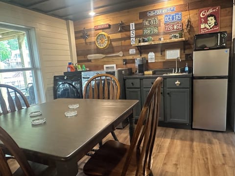 Downstairs kitchenette and dining, laundry