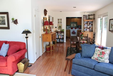 Dining area with seating for 4 & deck access.
