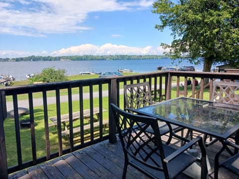 DECK VIEW