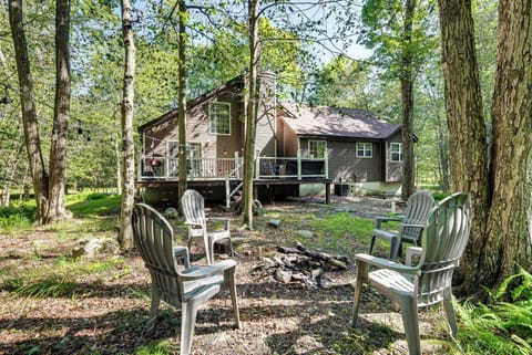 Gouldsboro Vacation Rental | 5BR | 2.5BA | Stairs Required | 2,500 Sq Ft