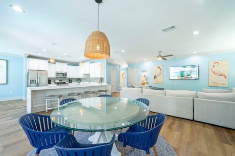 Tangled in Blue - Crystal Beach - Living Room, Dining Room & Kitchen