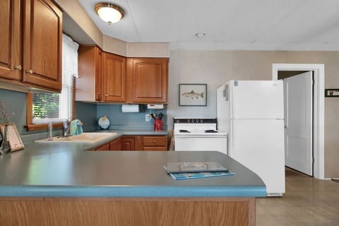 There is a coffee pot for you to use and enjoy!