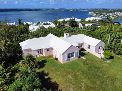 Your Bermuda home away from home awaits!