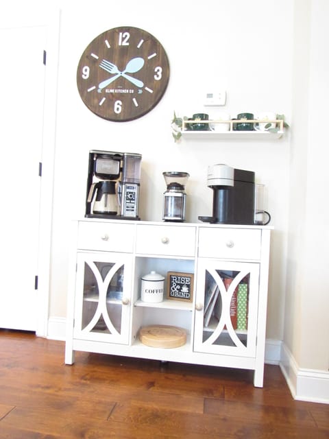 Coffee station with full pot and single serve Nespresso