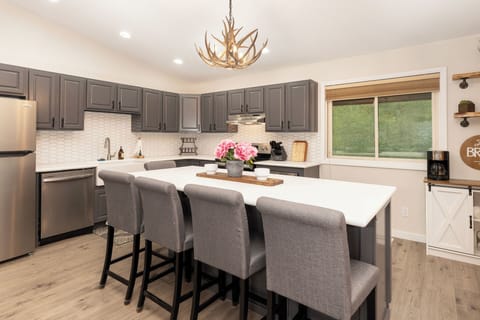 Beautifully renovated kitchen