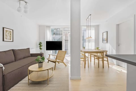 Living and dining area