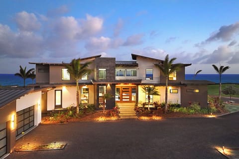 Welcome to Hale Makau, your luxury home away from home.