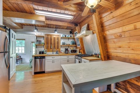 Kitchen | Cooking Basics | Complimentary Spices | 1st Floor