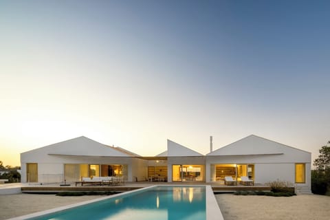 PURA COMPORTA