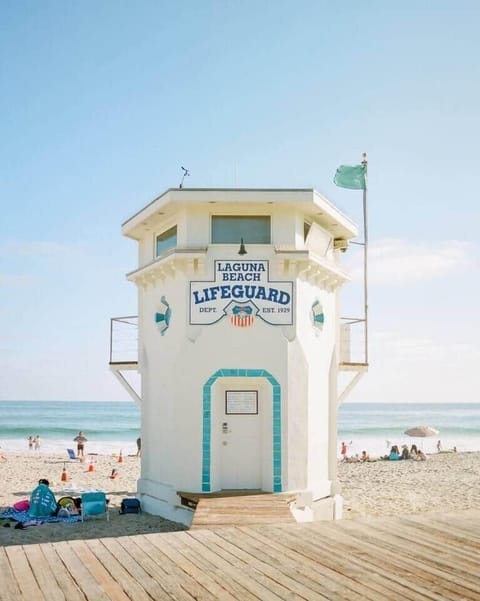 Close to Main Beach in Laguna Beach, less than 10 minutes away.