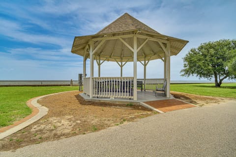 Nearby Park | Lake Access | Playground