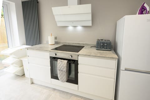 Cooker and Electric Hob