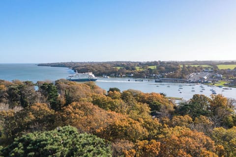 Fishbourne Ferry Terminal is just a few minutes' drive away