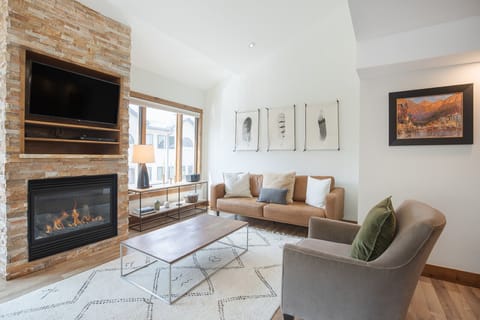 Slopeside provides spacious, bright and cozy spaces