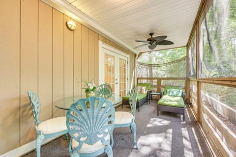 Fernandina Beach Vacation Rental | 2BR | 2BA | 856 Sq Ft | 3 Steps Required