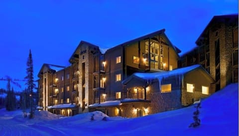 White Bear Condominiums 