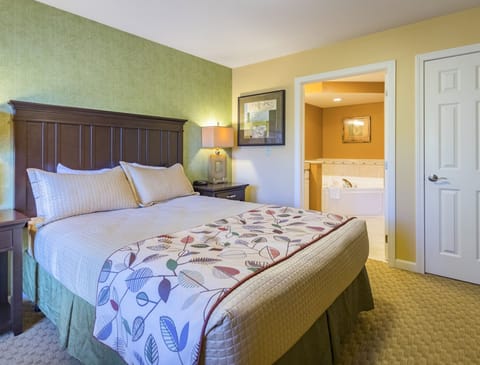 Bedroom with queen bed.