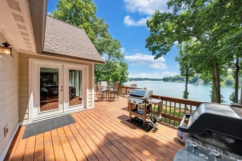 Gas grill for cooking out! Propane is provided