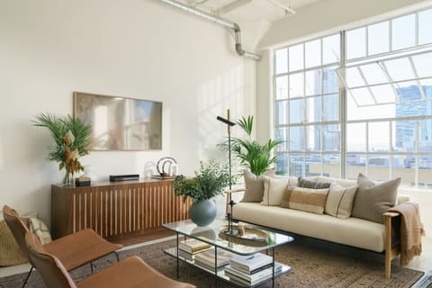 Cozy vibes in the heart of the city