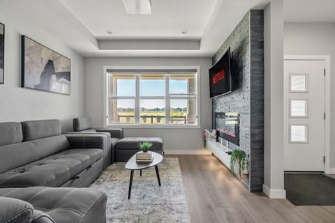 Our Welcoming Living Room, Ideal For Both Rest And Entertainment
