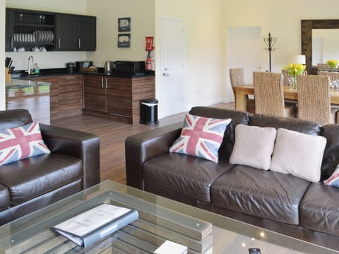 Open plan living/dining room/kitchen | Framlington Villa - Villa Lane Farm, Longframlington, near Rothbury