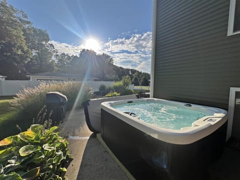 Hot tub for your enjoyment at Emerald Oasis