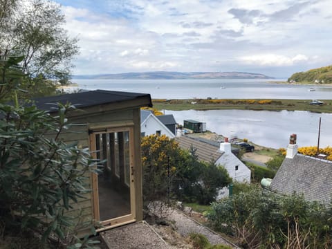 Summerhouse | Croftbank, Lochranza