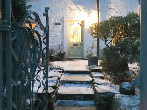 Croftbank in the snow | Croftbank, Lochranza