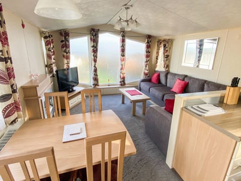 Open plan living space | Gold Sierra - Bron Y Wendon Holiday Park, Llanddulas, near Llandudno