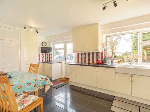 Kitchen | Blue House, Elsdon