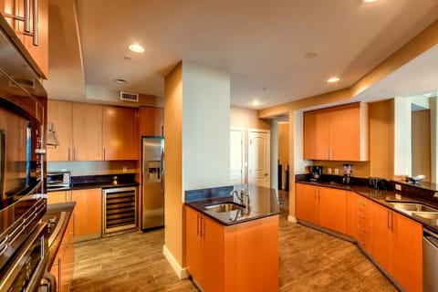 Gourmet kitchen - wall mount oven and microwave