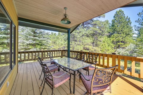Flagstaff Vacation Rental | 3BR | 2.5BA | 2,810 Sq Ft | 3 Steps Required