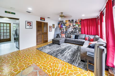 San Antonio Vacation Rental | 3BR | 2BA | 1,458 Sq Ft | Stairs Required