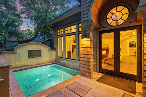 Welcome to 116 Surfscoter Lane on Kiawah Island! Private Plunge Pool and Nature Views!