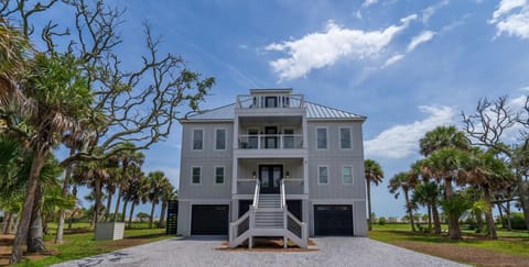 Welcome To Lowcountry Living!